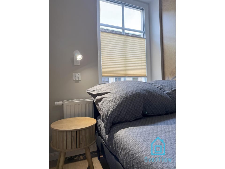 Bounty Room - 15 Minutes to Gdańsk Old Town & Seaside & Airport Vacation rental in Gdansk