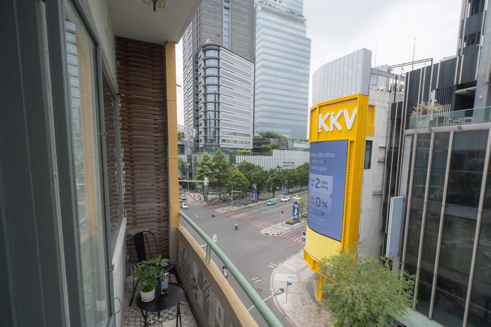 City view, Street view