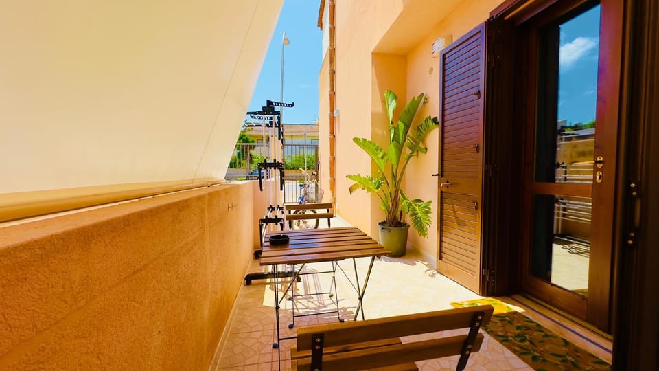Patio, Day, View (from property/room), Balcony/Terrace, Living room, Seating area, Dining area