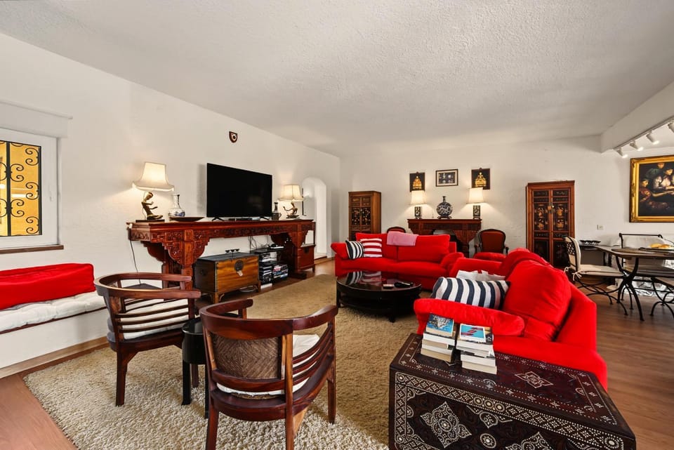 Property building, Living room