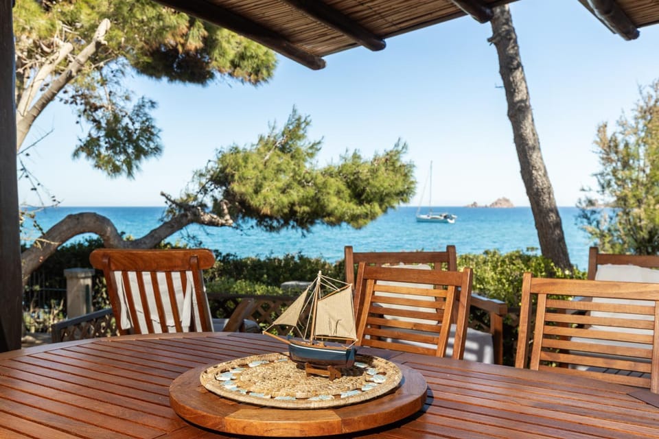 Patio, Natural landscape, Dining area, Sea view