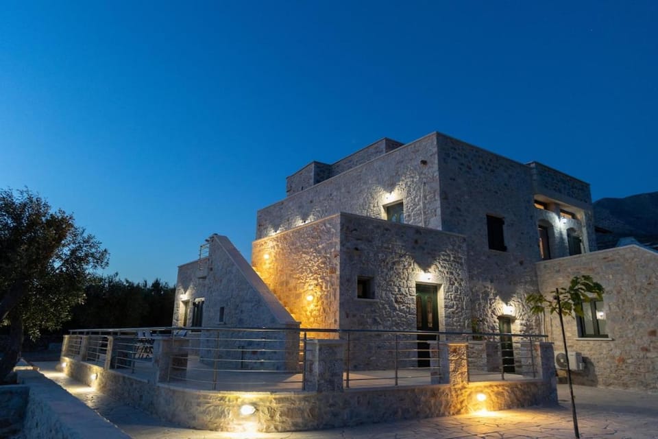 Mani Tsopakas Residences Artsi maisonette Apartment in Peloponnese Region