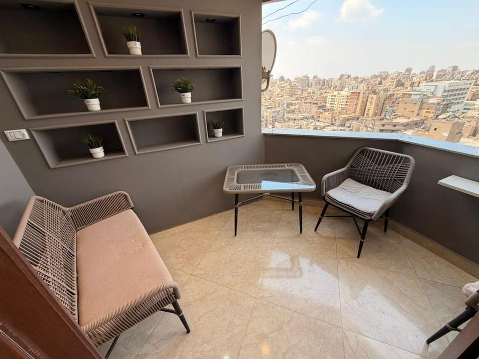 Panoramic Nile View 3 Bedroom Apartment Families Dokki Apartment in Cairo