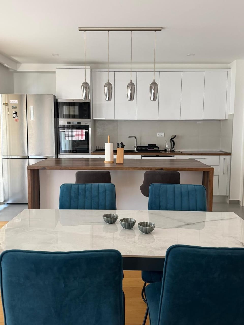 Dining area, kitchen