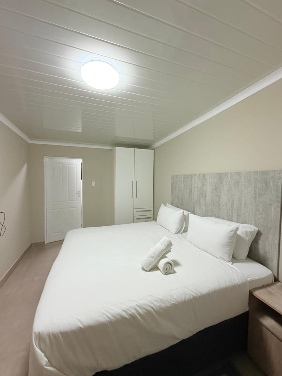 Bed, Photo of the whole room, Bedroom, towels, wardrobe