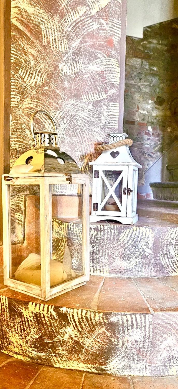 Decorative detail