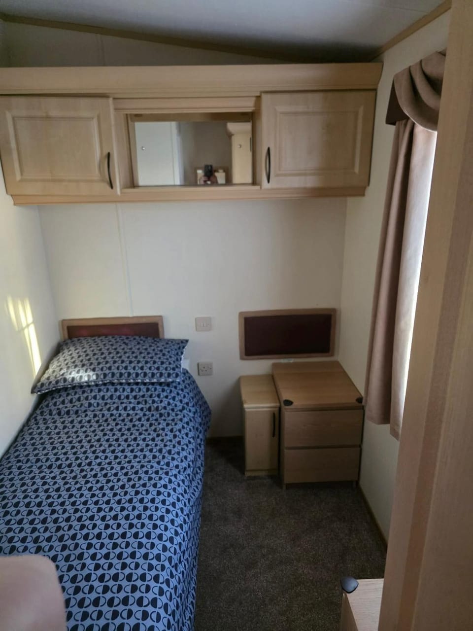 Westwood Hide Away House in Allhallows