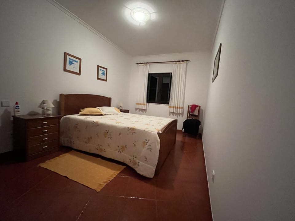 Almograve 2 Balconies 3 Bedrooms Suite Flat Apartment in Portugal