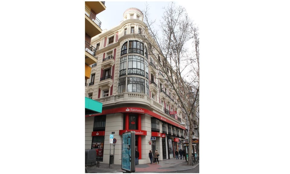 Property building, Day