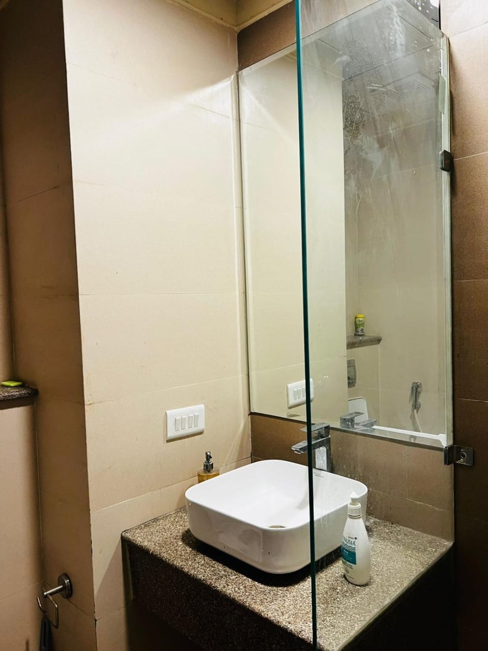 THE MOONLIGHT STUDIo Apartment in Noida