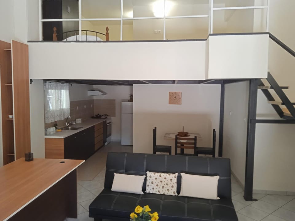 Alkion Platana Apartment in Euboea