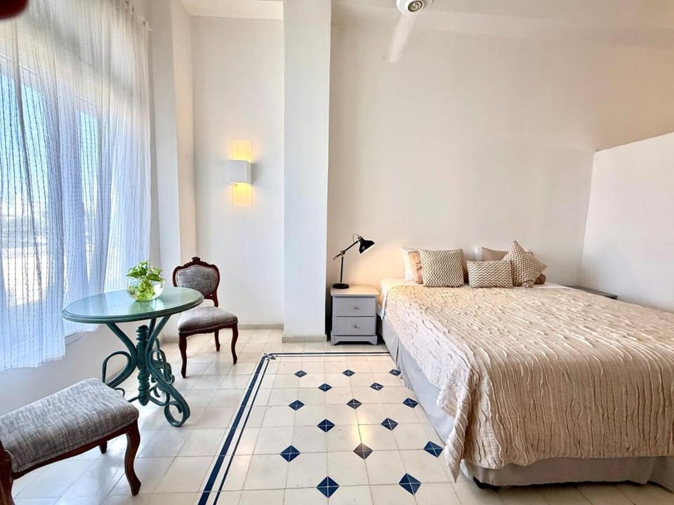 Calamari Homes - Centenario 406 - Walled City Apartment in Cartagena