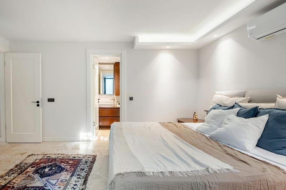 Luxury 4BR Yalıkavak Villa with Private Pool Garden Villa in Yalıkavak