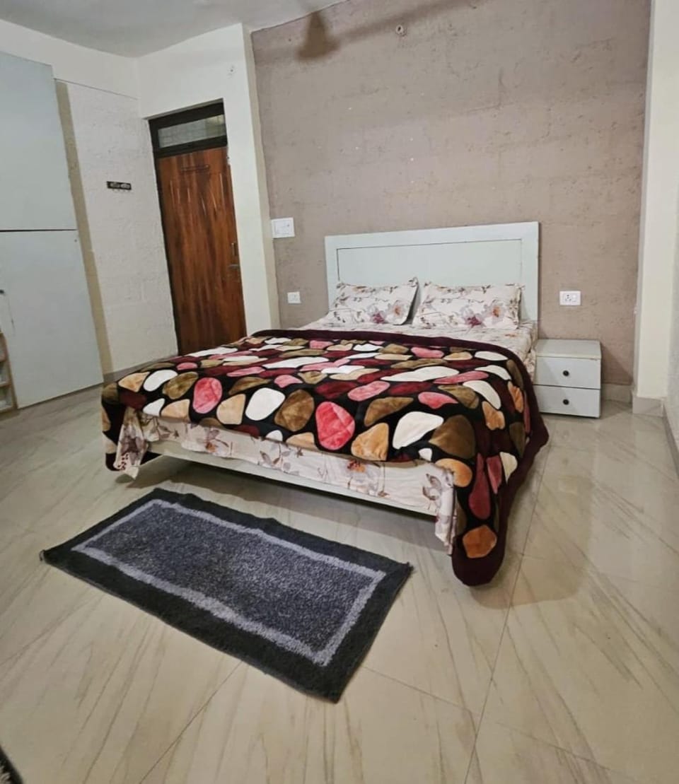The Red Bark Retreat Bed and Breakfast in Dehradun