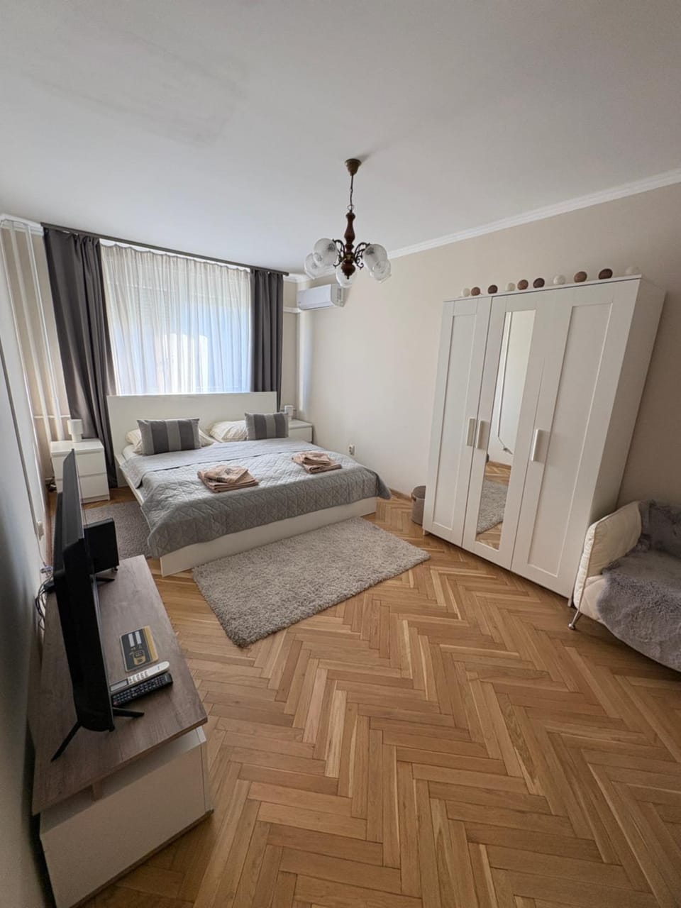 Plaza side apartman Apartment in Budapest