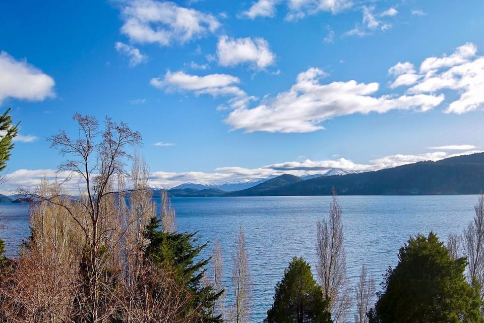 Nearby landmark, Spring, Day, Natural landscape, Lake view, Mountain view, River view, Sea view
