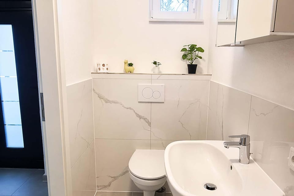 Toilet, Bathroom