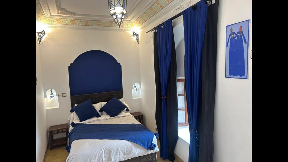Riad LE DROMADAIRE BLEU by Weekome Bed and Breakfast in Marrakesh