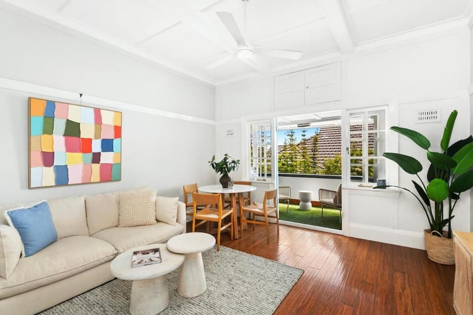 Manly moments - Steps away from the waters edge - CLIF2 Apartment in Manly