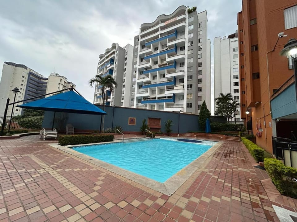 Confort y ubicación ideal - 3 hab - Piscina Apartment in Floridablanca