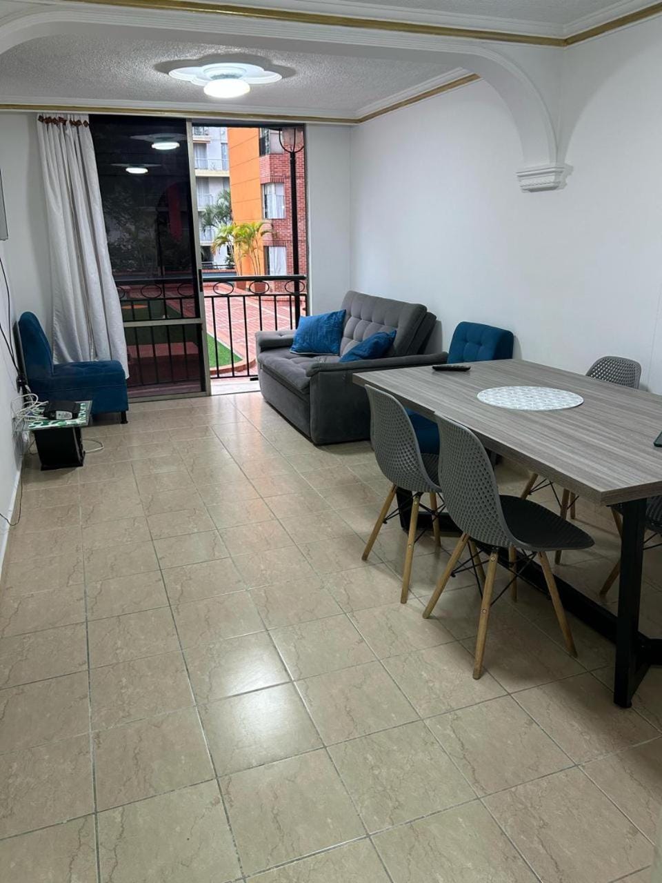 Confort y ubicación ideal - 3 hab - Piscina Apartment in Floridablanca