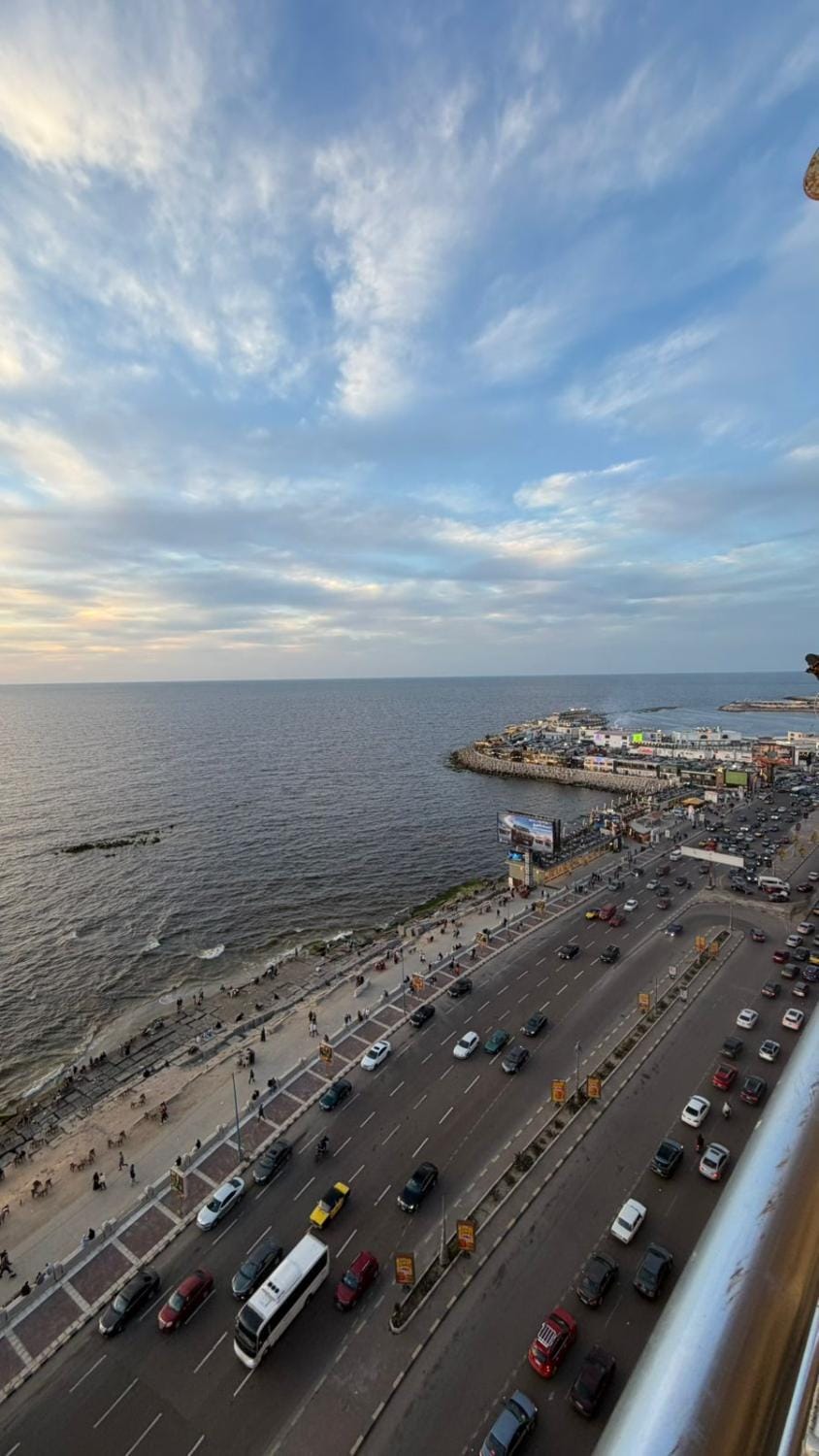 Al-Khayalah Al-Arabia Group Apartment in Alexandria