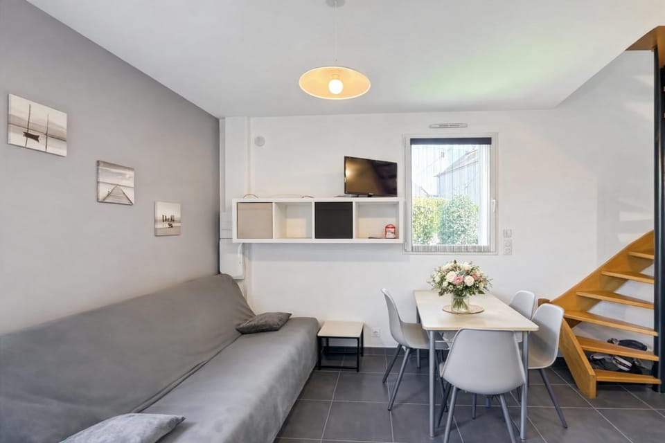 Le Ker Gerwi - Duplex - Terrasse & Calme - Parking Apartment in Dinard