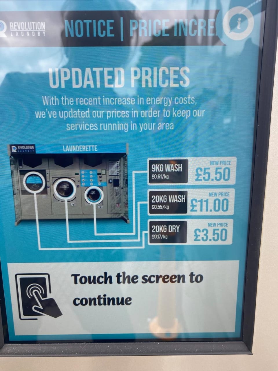 Cosy Coastal Lodge Walk to Beach Free Parking House in Llantwit Major