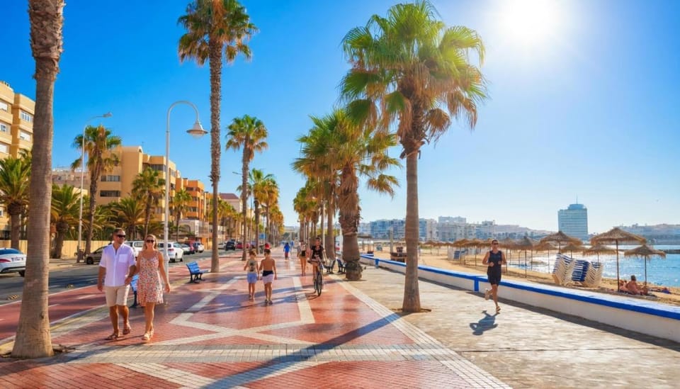 Paseo del mar Apartment in Melilla