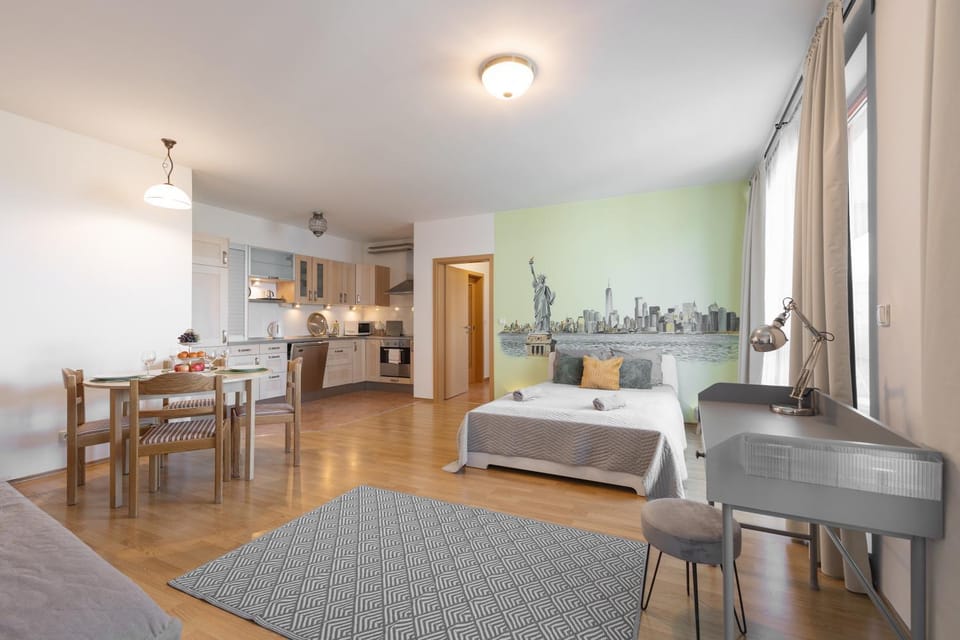 Living room, Photo of the whole room, Seating area, Dining area