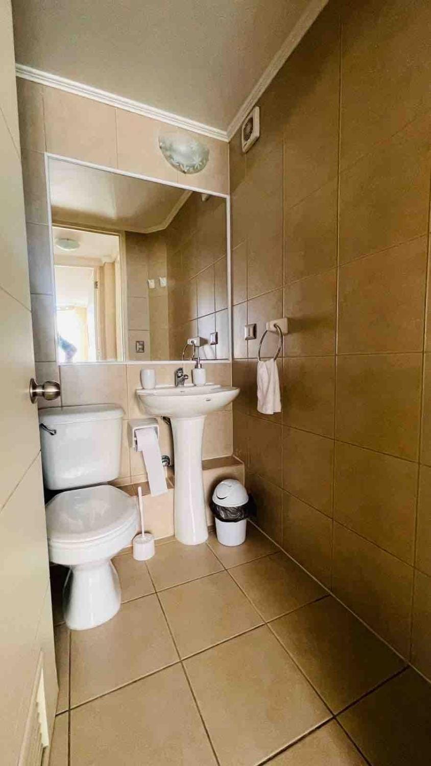 Apartment with balcony, steps from Caleta Portales, 2 bedrooms, 2 bathrooms Apartment in Valparaiso
