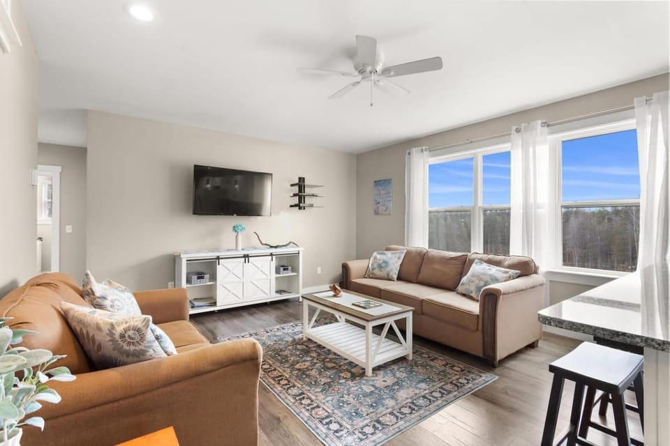 Hidden Acadia - Close to Ocean & Bass Harbor Light Apartment in Southwest Harbor
