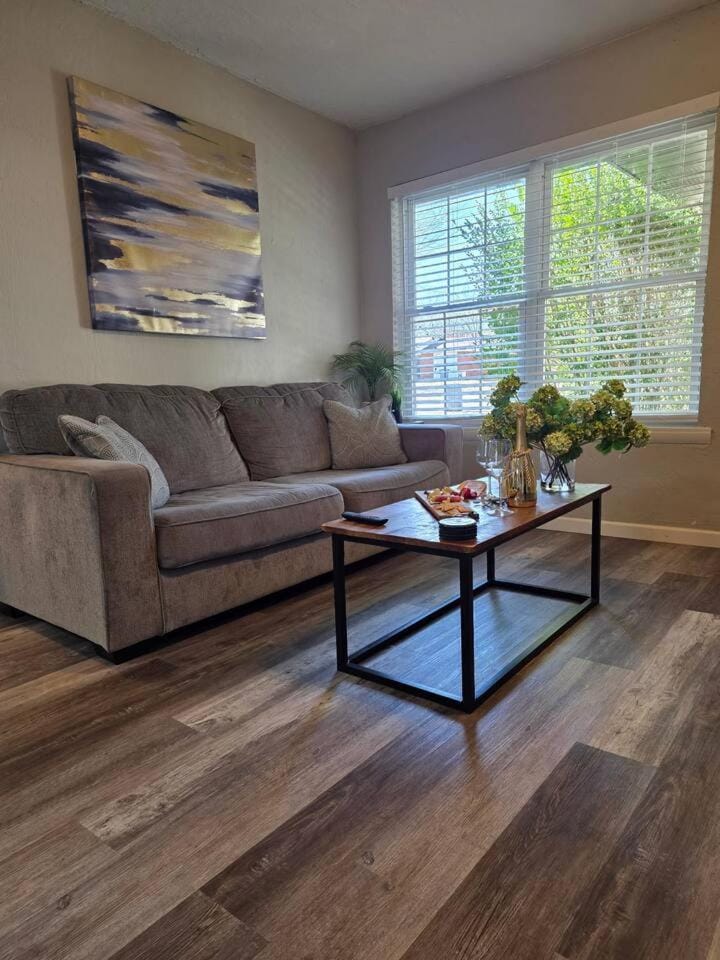 Brand new everything! Adjustable beds! Best House House in Lawton