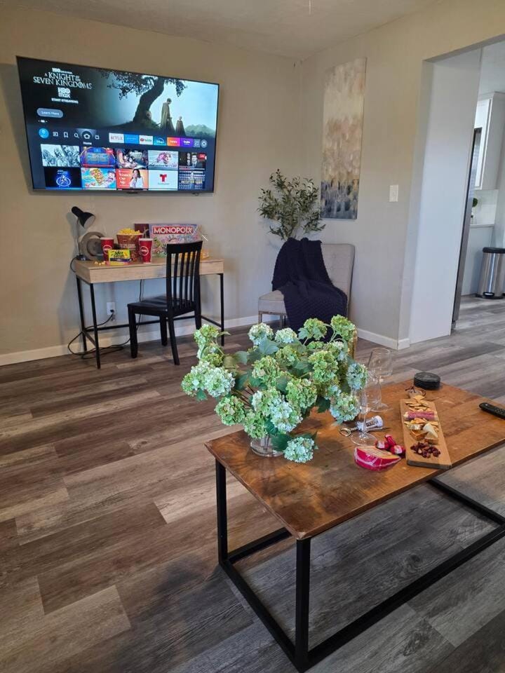 Brand new everything! Adjustable beds! Best House House in Lawton