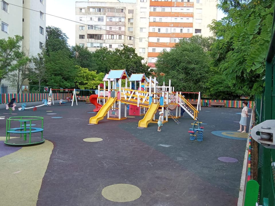 Nearby landmark