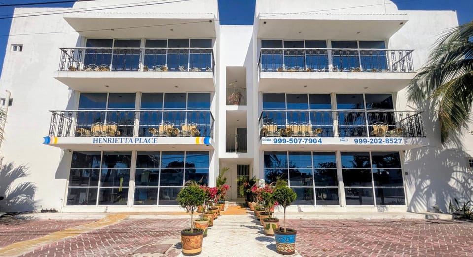 Property building, Facade/entrance, View (from property/room)