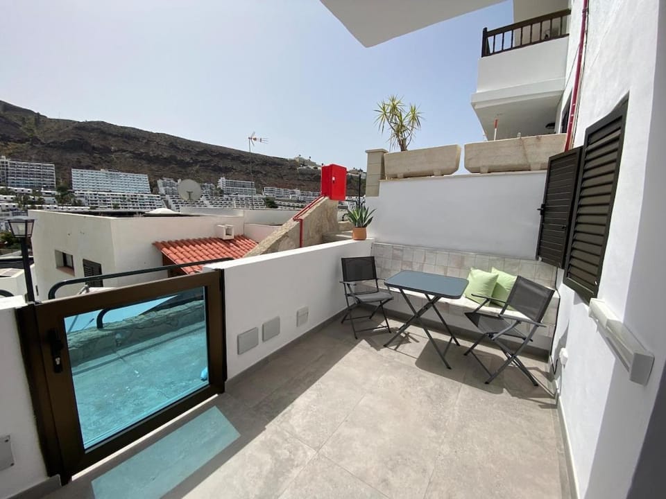 Sunset Apartment Puerto Rico GC with pool Apartment in Puerto Rico de Gran Canaria