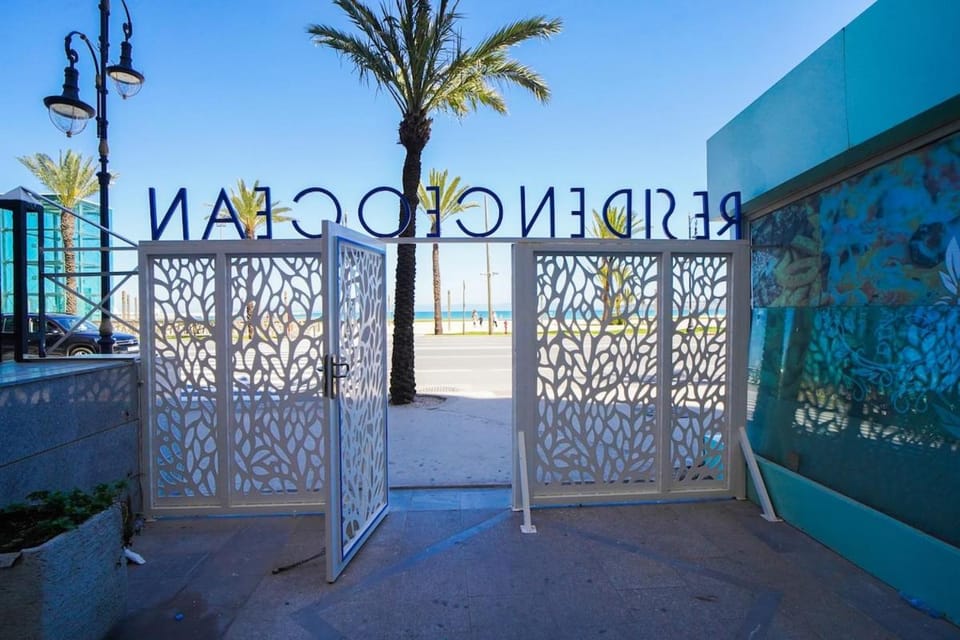 Modern apartment 50 m from the beach Apartment in Tangier