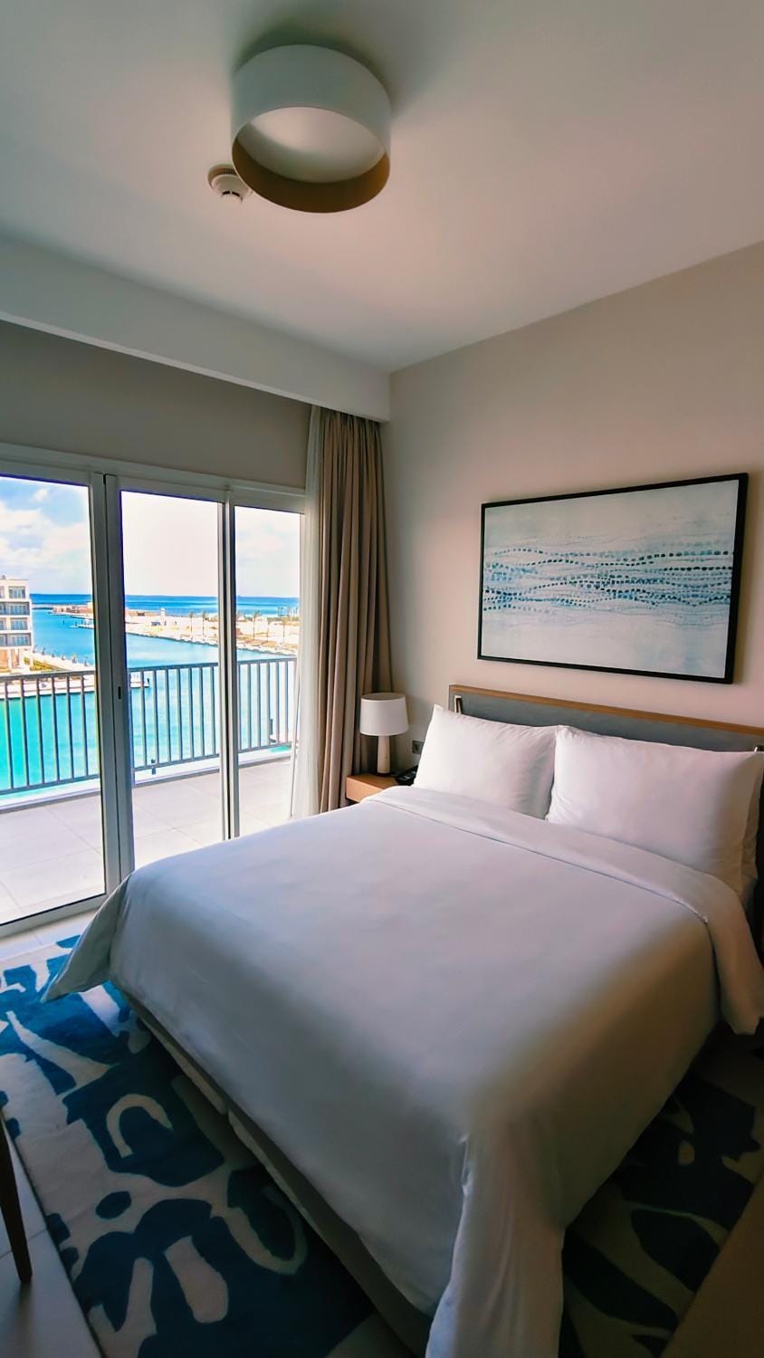 Bed, Bedroom, River view