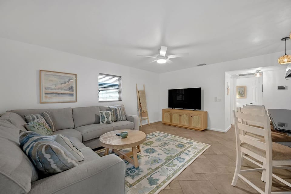 Bolero Fairway Oasis House in Naples