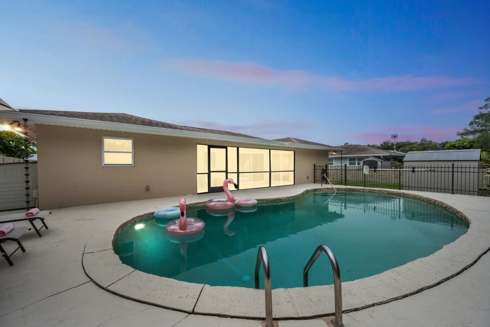 Bolero Fairway Oasis House in Naples