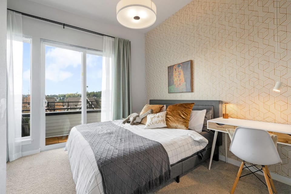 Bed, Bedroom