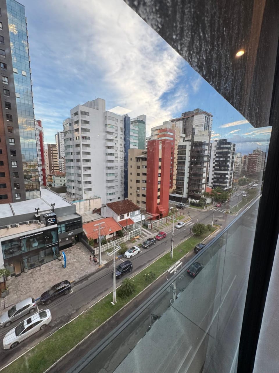 Apto praia de Torres, 3 suítes! Ótima localização! Apartment in State of Santa Catarina