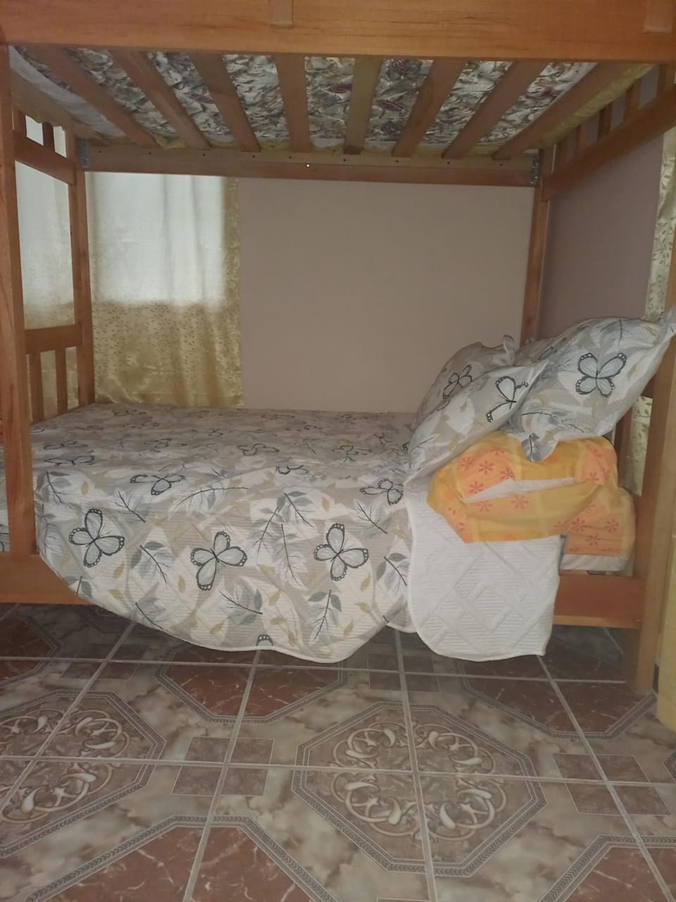 Bed, Photo of the whole room, Bedroom, bunk bed