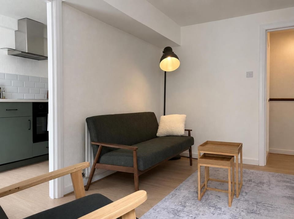 Kitchen or kitchenette, Living room, Seating area