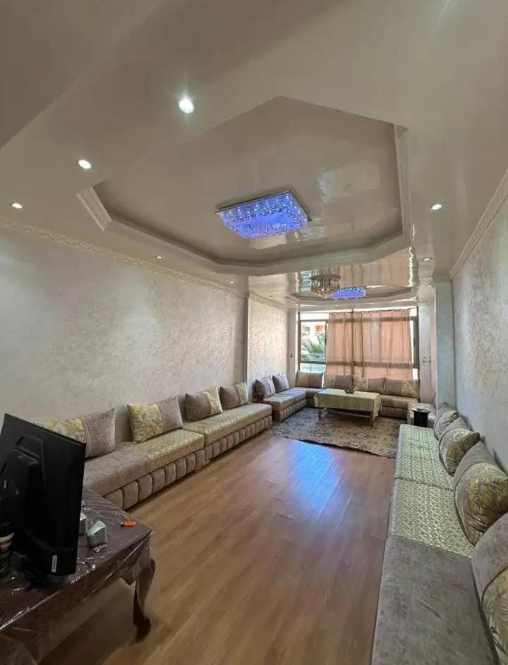 Belle appartement sur belle résidence Apartment in Agadir