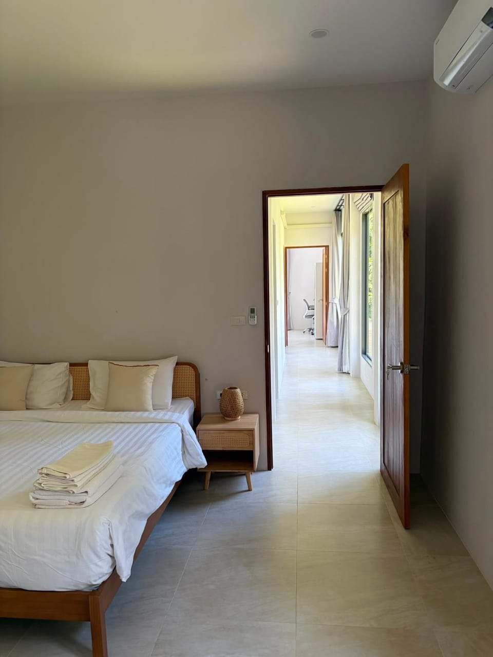 Velora Private Pool Villa - Spacious 3BR, Walk to Hin Kong Beach Villa in Ko Pha-ngan Sub-district