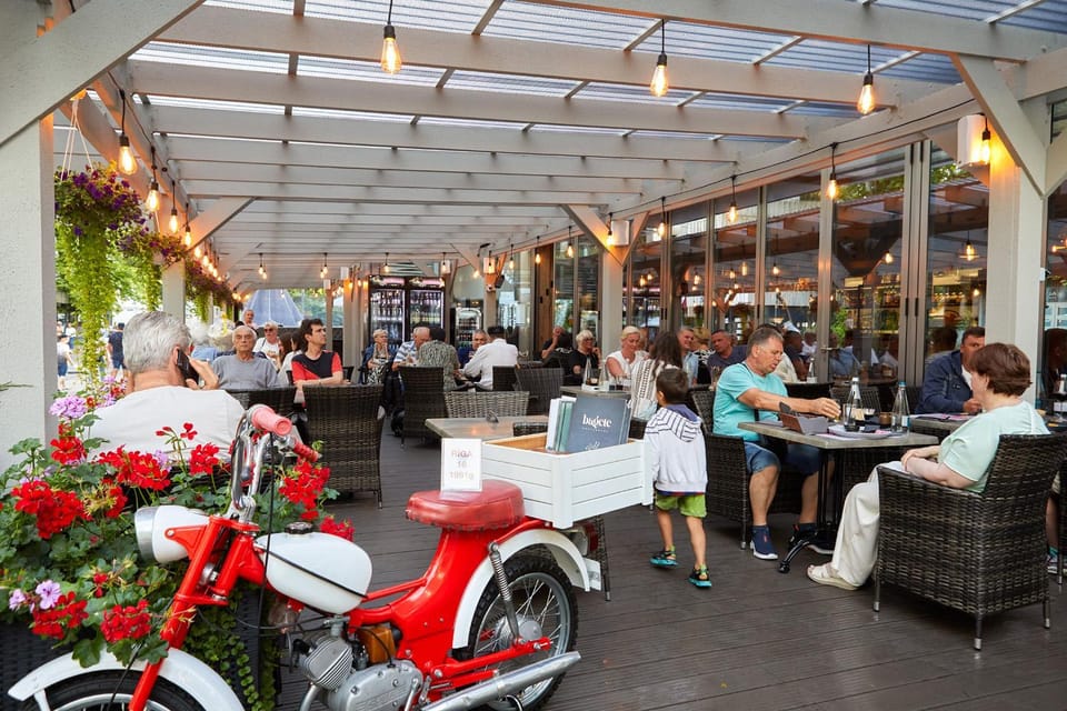 Restaurant/places to eat