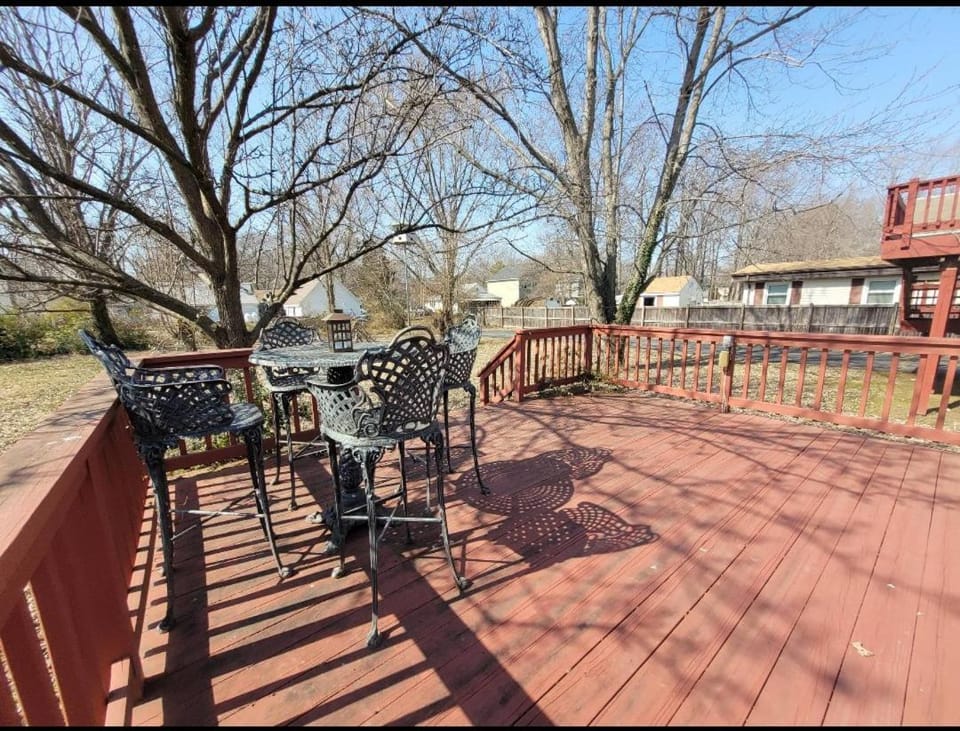 Bay Front Manor House House in Anne Arundel County