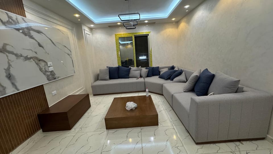 شقة راقية بحدائق الاهرام Apartment in Egypt